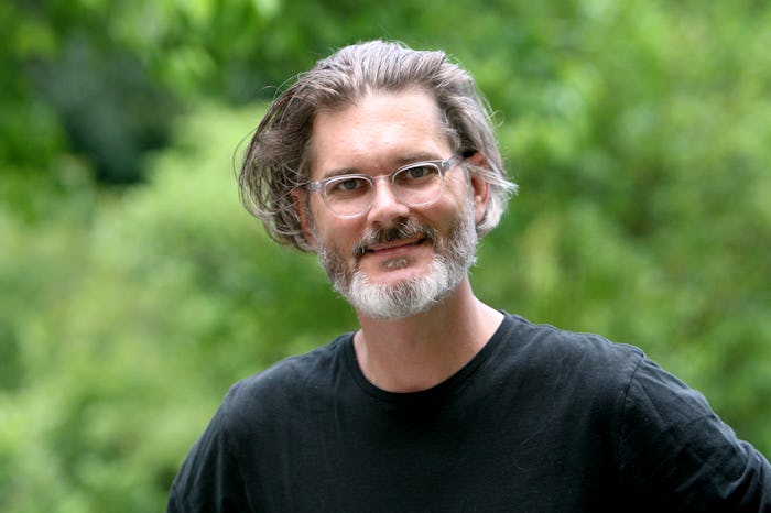 Artist Mo Willem is hosting an online "Democracy Doodle" session on election night.