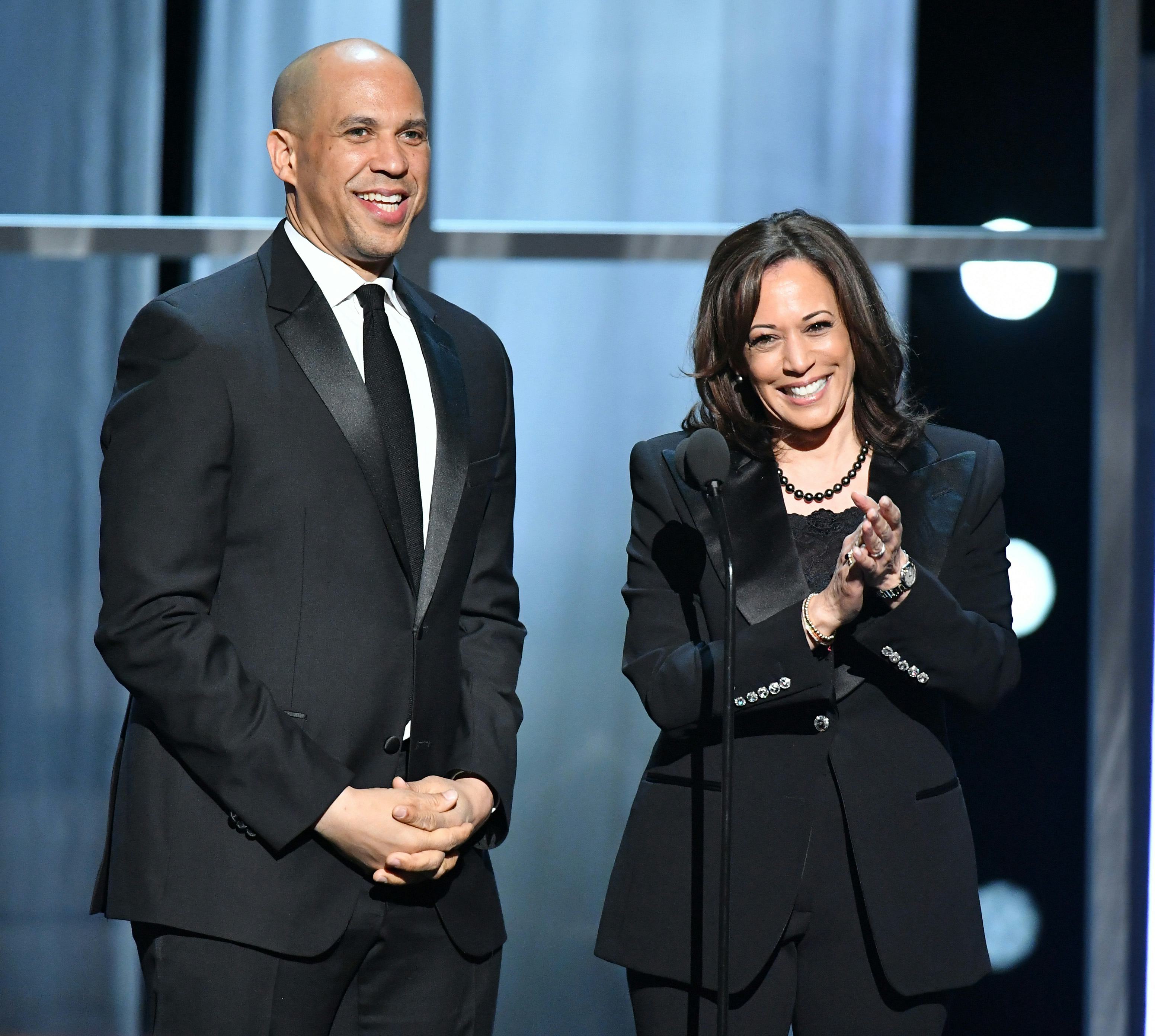 25 Kamala Harris' Outfits That Prove She's The Best At Power Dressing