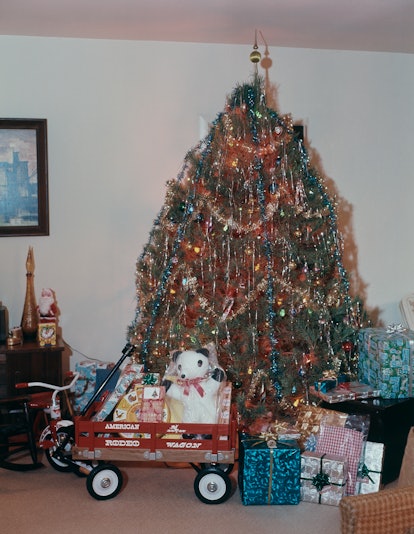 This vintage photo of Christmas decor features a mod '60s Christmas tree