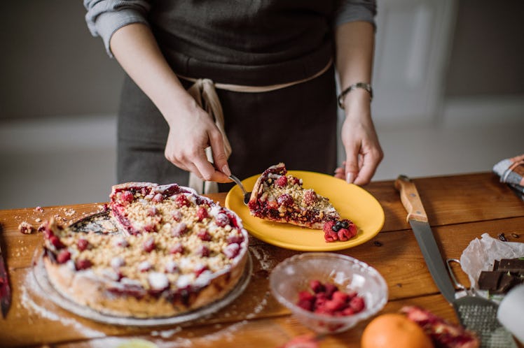 Virtual Friendsgiving game: baking competition