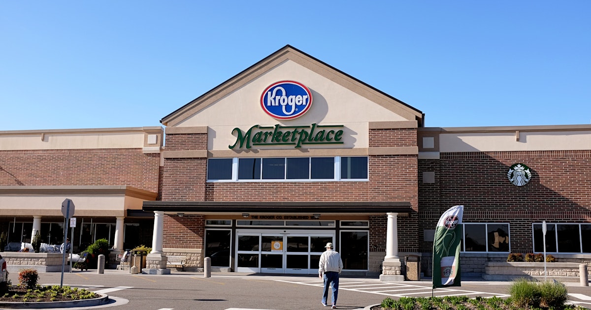 Is Kroger Open Thanksgiving 2025?