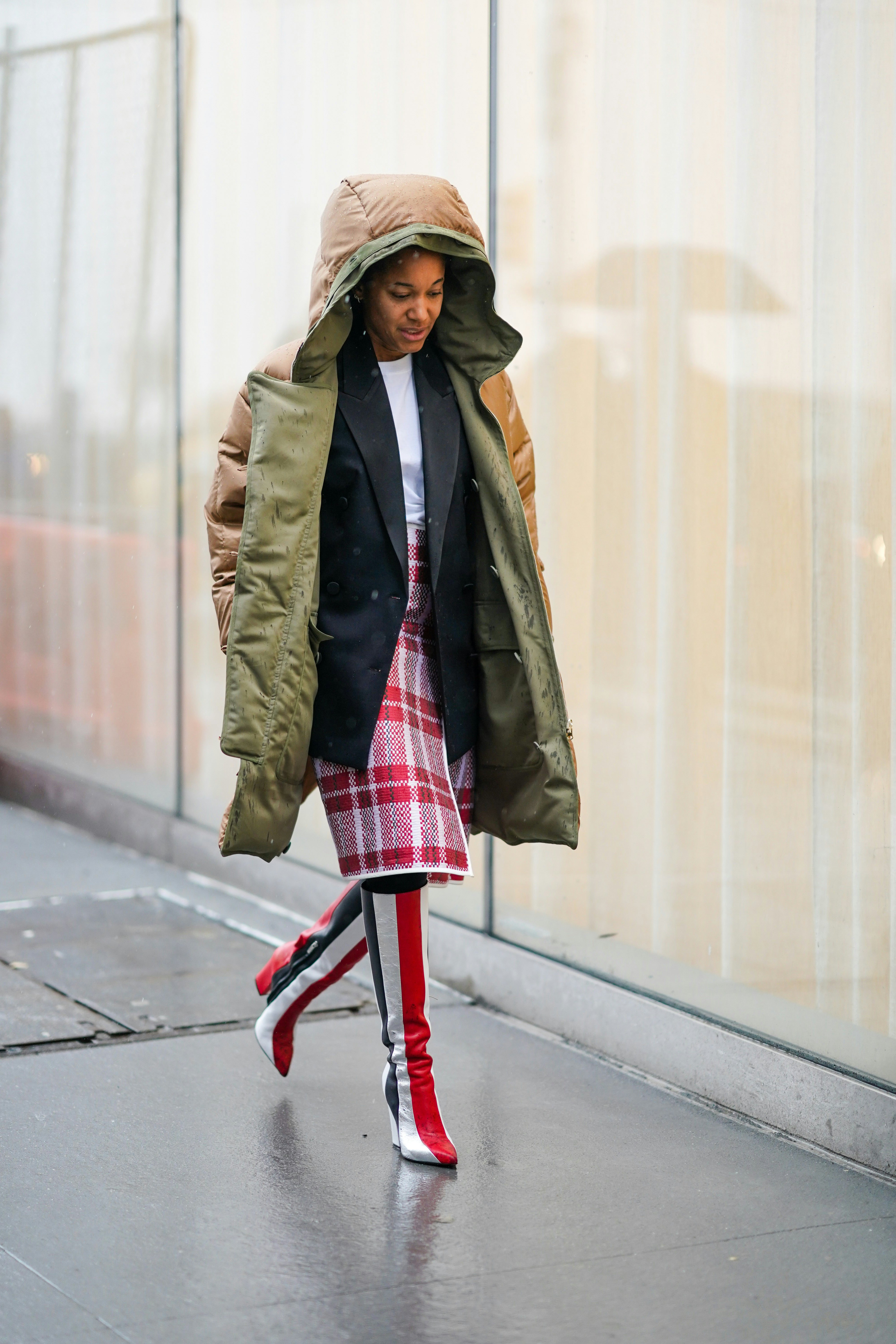 9 Puffer Jacket Outfits That Might Actually Make You Crave Cold