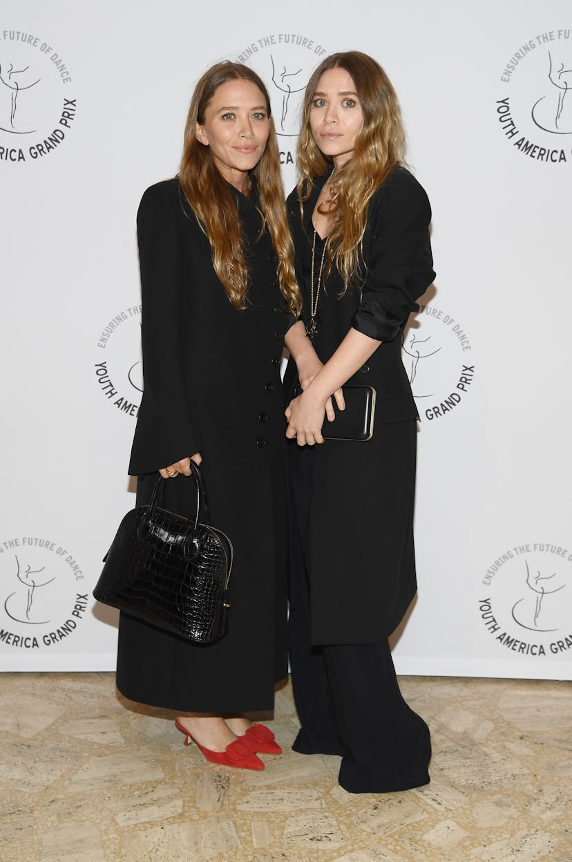 Mary-Kate Olsen and Ashley Olsen attend the Youth America Grand Prix's 20th Anniversary Gala at Dav...