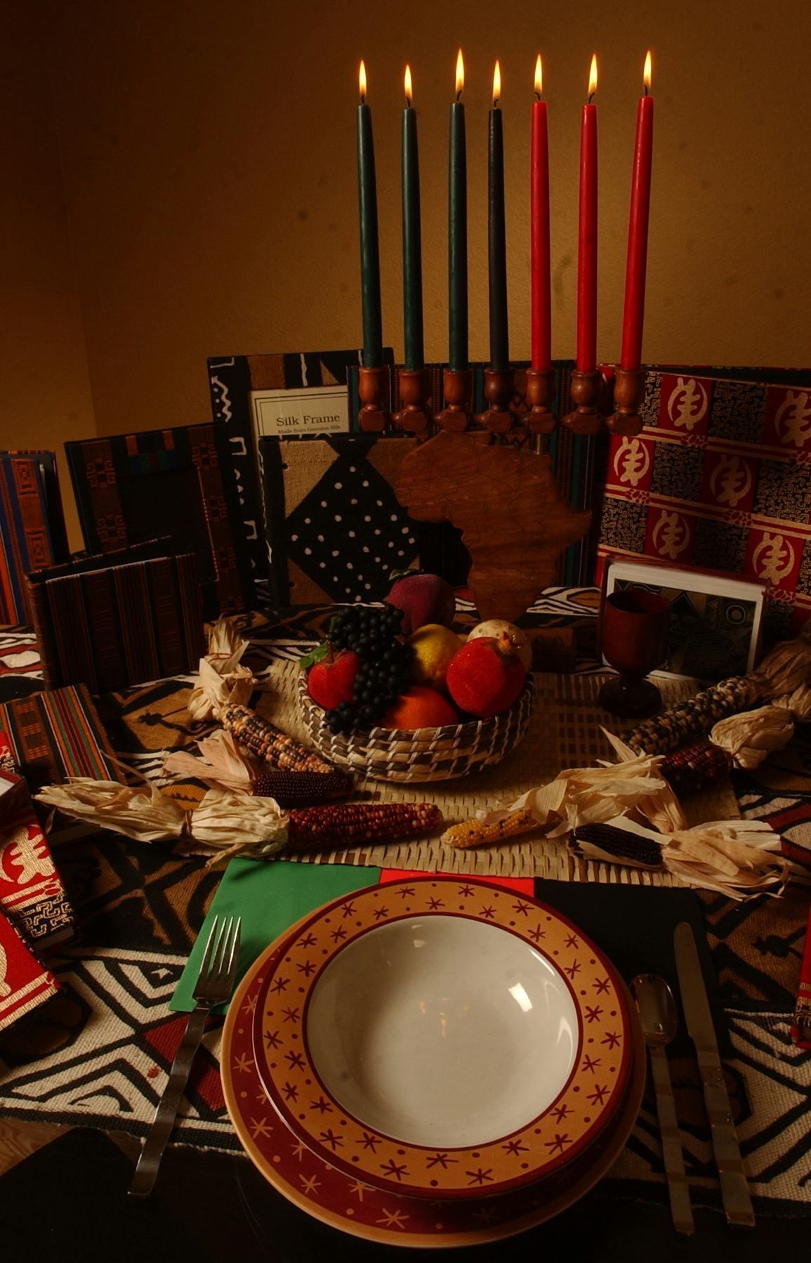 5 Ways To Celebrate Kwanzaa With Your Family in 2020