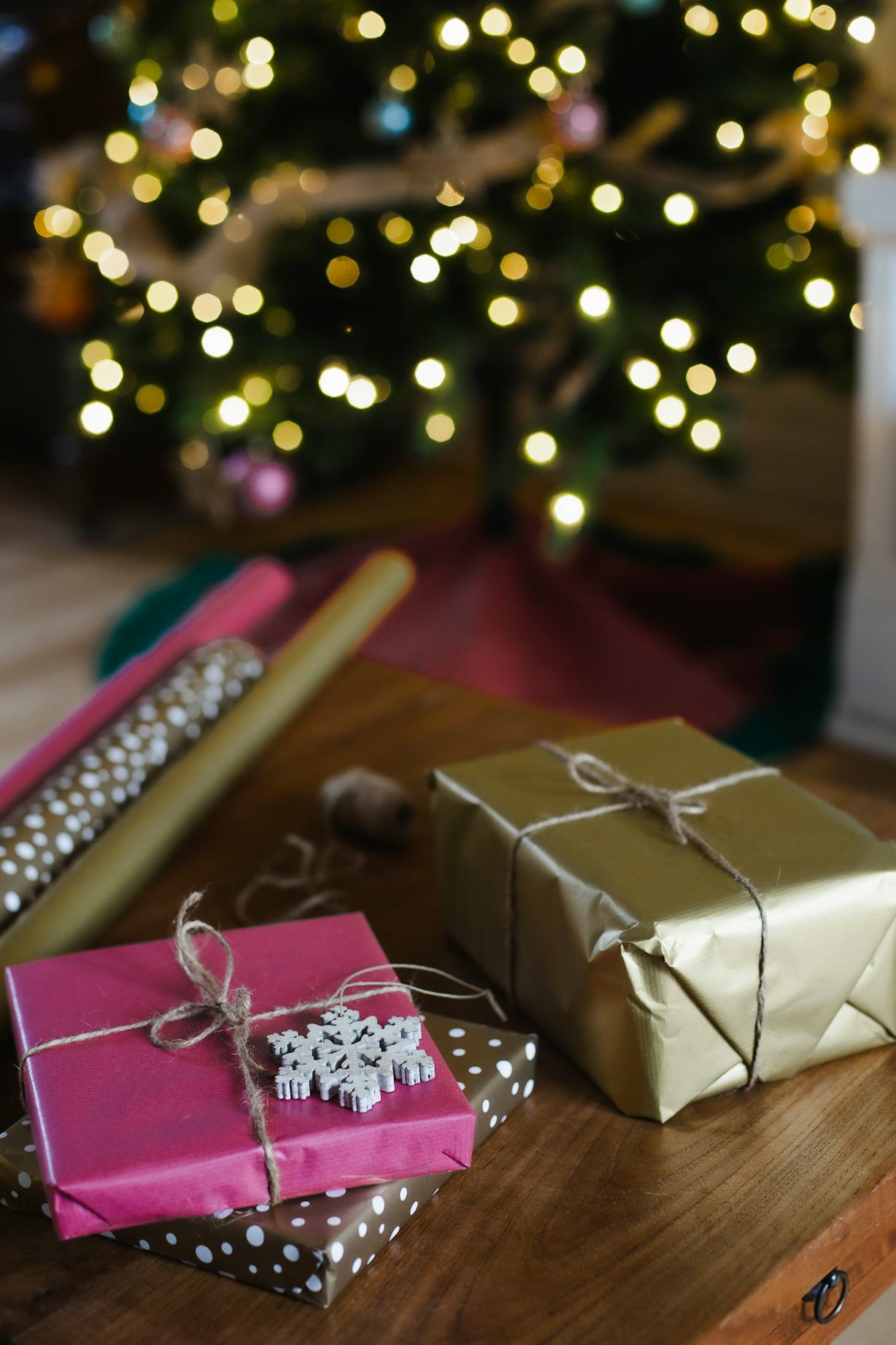 how-to-wrap-gifts-without-wrapping-paper