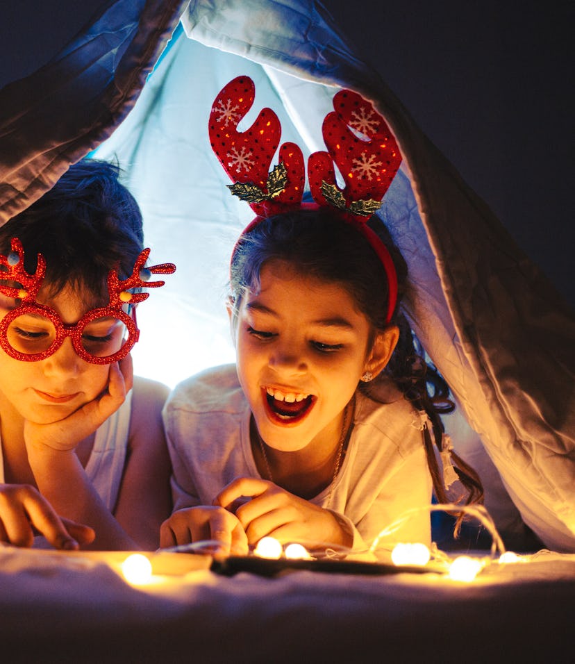 kids tracking santa's progress on norad