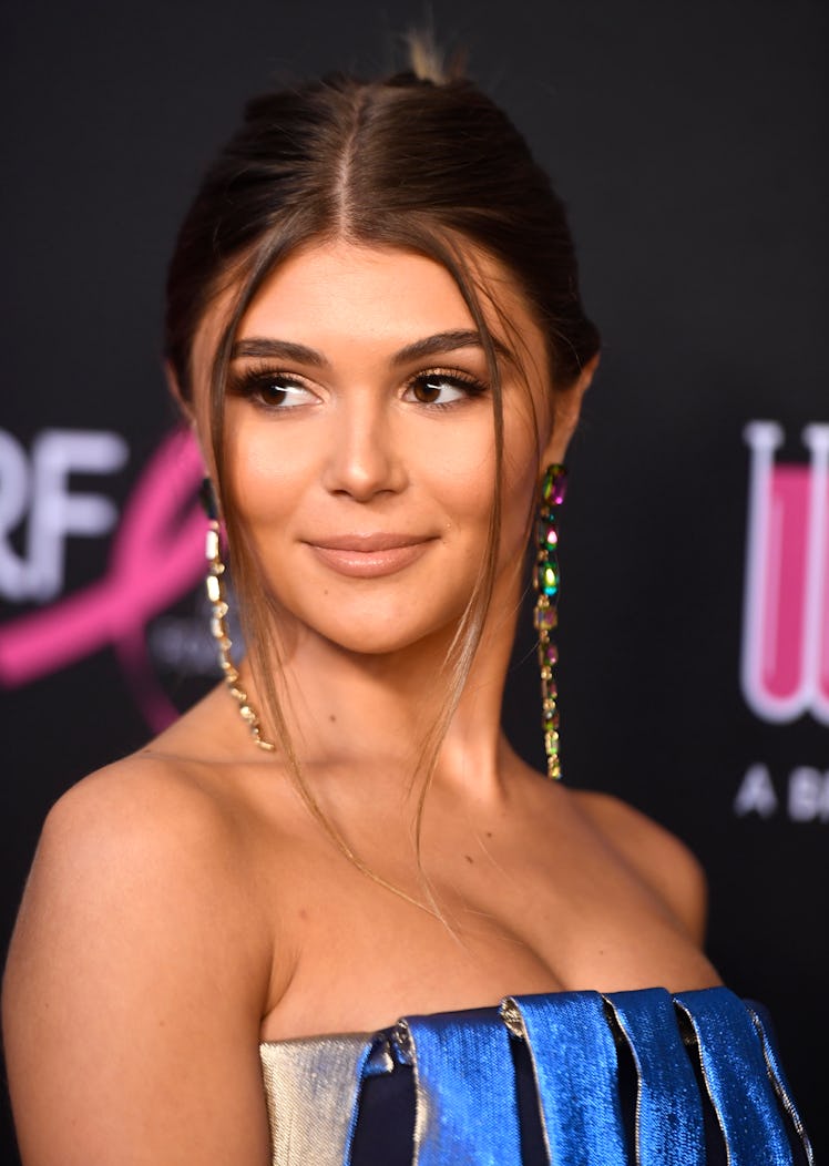 Olivia Jade hits the red carpet.