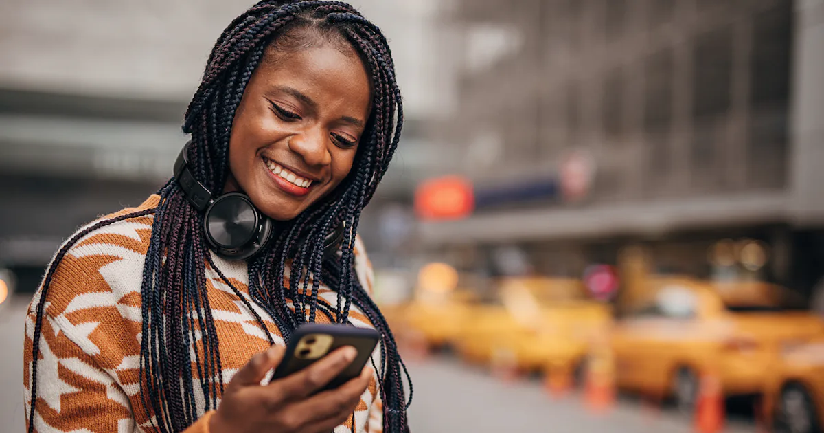 Hinge Roses Hinge's New Feature Involves Roses, So Get Ready To Feel Like The ...