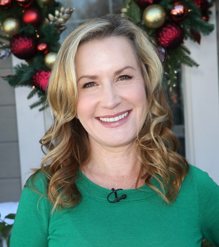 Angela Kinsey Interview On How She S Tackling Holidays In 2020