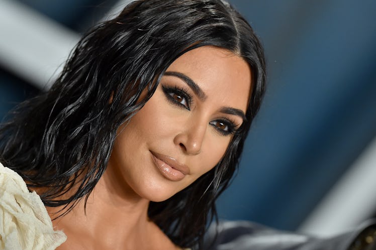 Kim Kardashian attends the 2020 Oscars.