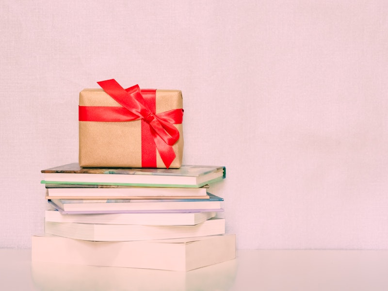 10 Reasons Books Make The Best Gifts For The Holidays (Or Any Other Time Of Year)