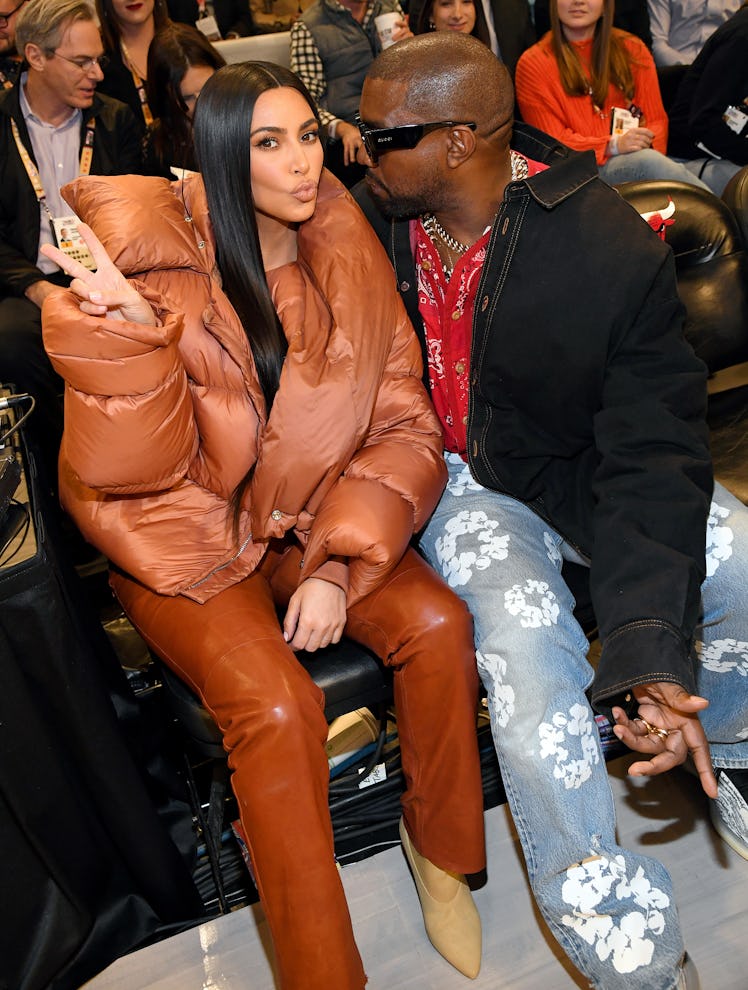 Kim Kardashian and Kanye West had an awkward kiss cam moment