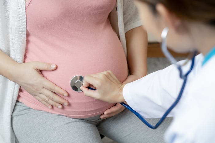 Understanding what light pink discharge means when pregnant can alleviate fears of expectant moms.