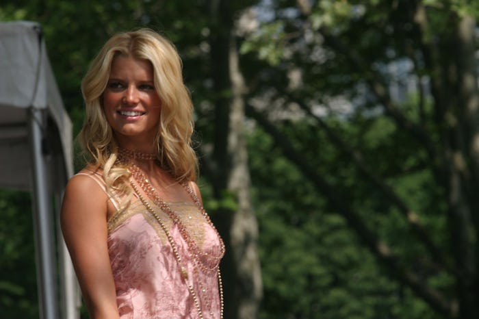 Jessica Simpson posted a photo of daughter Birdie in 49ers gear