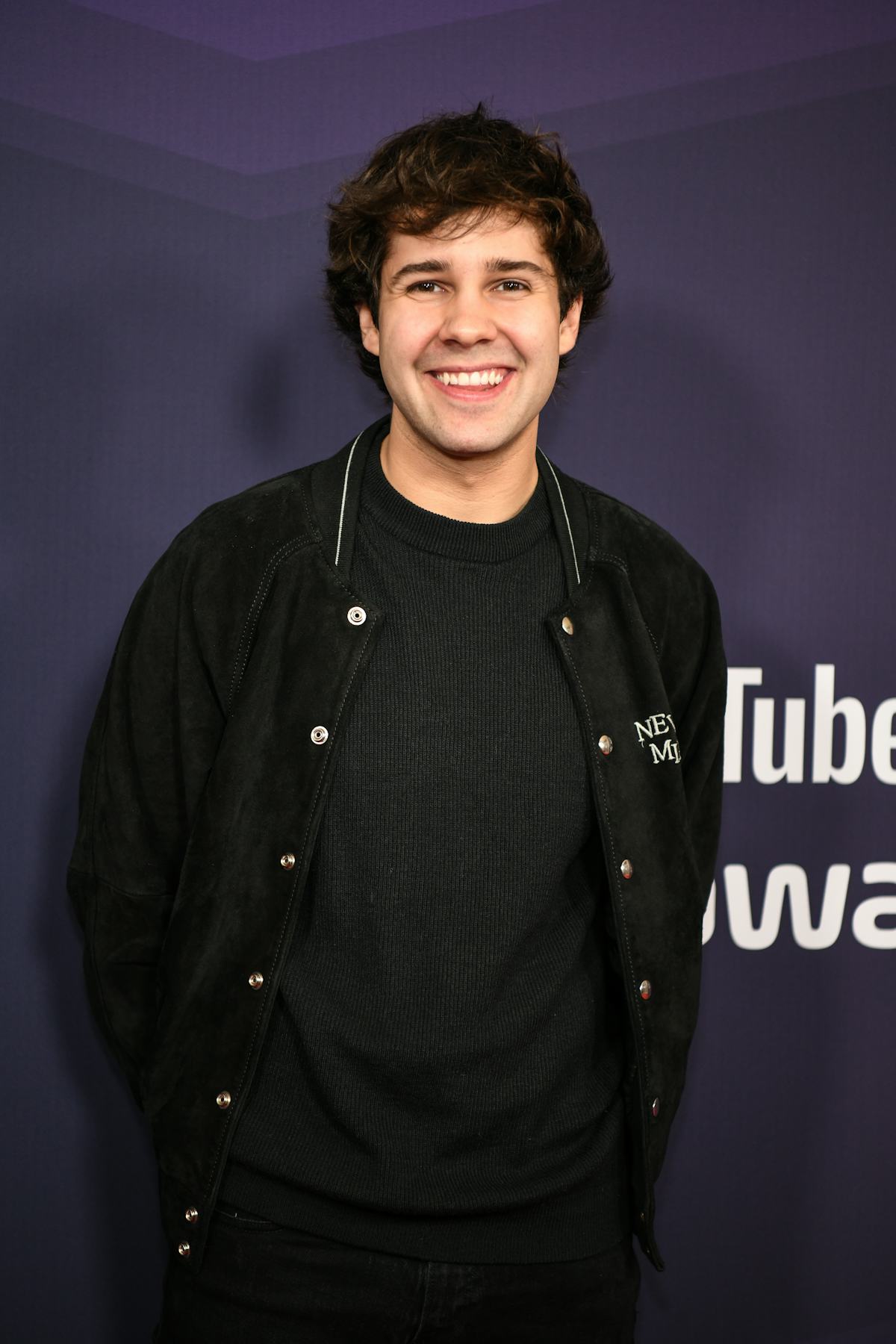David Dobrik S Billboard Of Toddy Smith S Texts To Natalie Is So Cringy