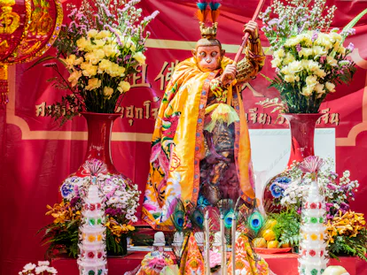 Stowell crowds gather chroniclelive What Does Year Of The Monkey Mean? 5 Chinese New Year Facts That Will