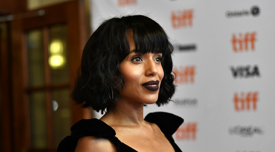7 Short Haircuts With Bangs Inspired By Yara Shahidi Taylor Swift Kerry Washington More