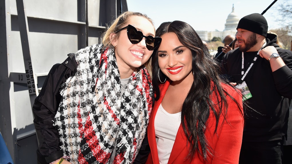 Miley Cyrus Demi Lovato S Quotes About Body Image From Their Instagram Live Are So Raw