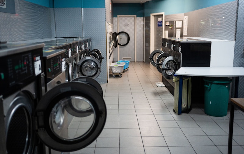 An empty laundromat. Is it safe to go to a laundromat during the coronavirus pandemic? An MD says ye...