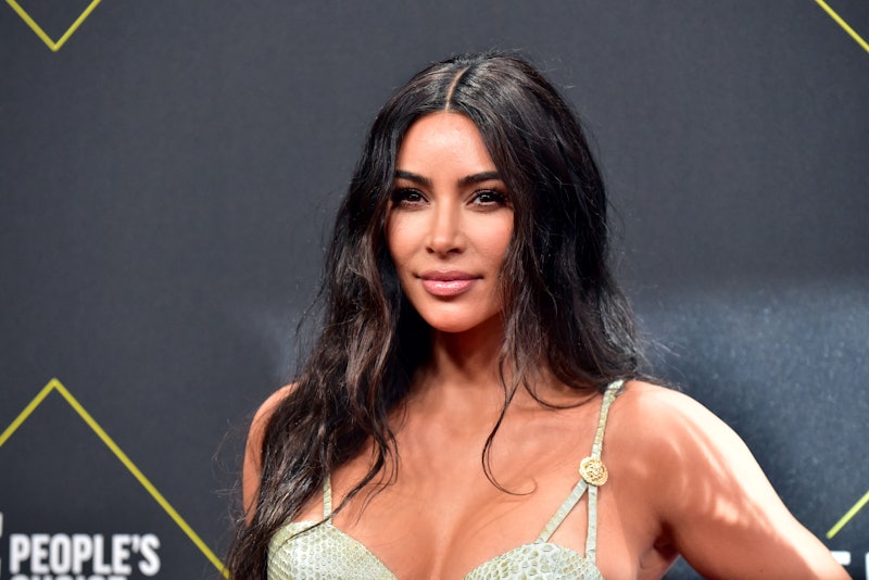 Kim Kardashian S Long Ponytail At Paris Fashion Week Is S Anti Bob Trend