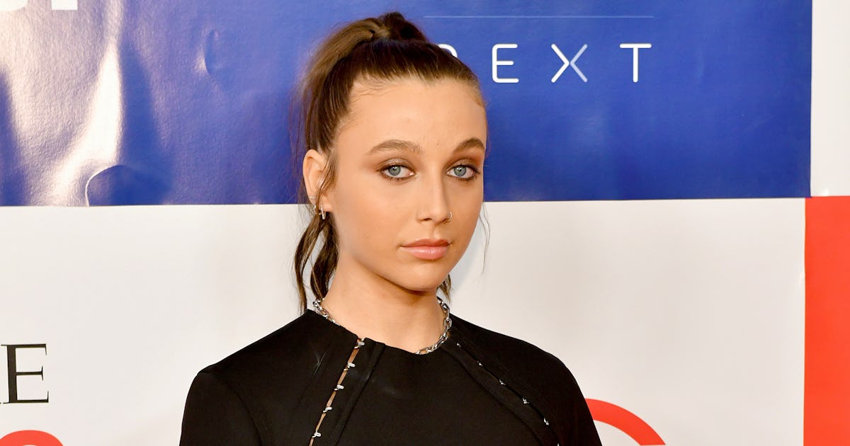 Emma Chamberlain S New Brown Blonde Hair Color Is Such A Unique Look Emma Chamberlain S New Brown Blonde Hair Color Is Such A Unique Look