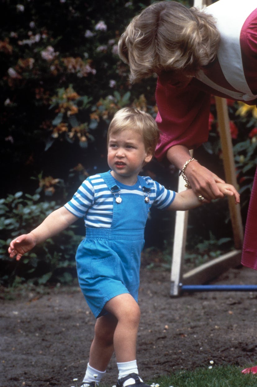 Princess Diana helps William walk