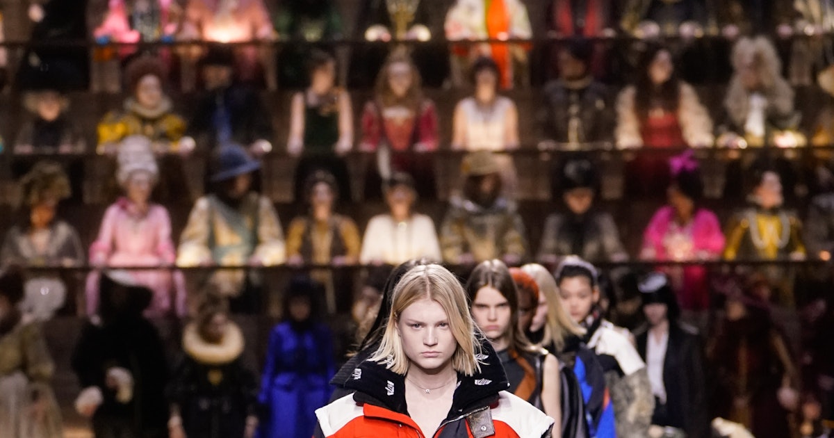 How Nicolas Ghesquiere's Louis Vuitton Fall 2020 Collection ...