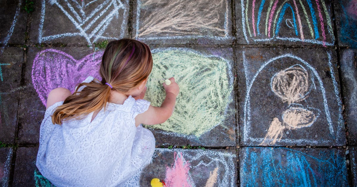 12 Fun Sidewalk Chalk Ideas To Keep The Whole Family Occupied 12 Fun Sidewalk Chalk Ideas To Keep The Whole Family Occupied