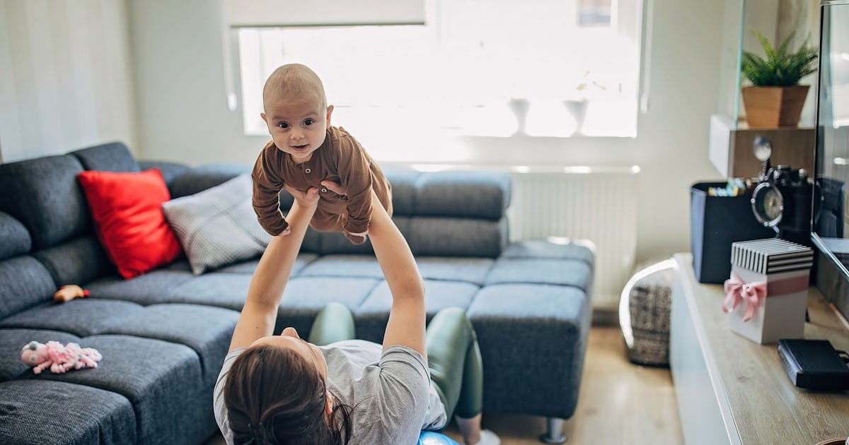 10 Online Baby Activity Classes So You Can Sing & Move Together At Home