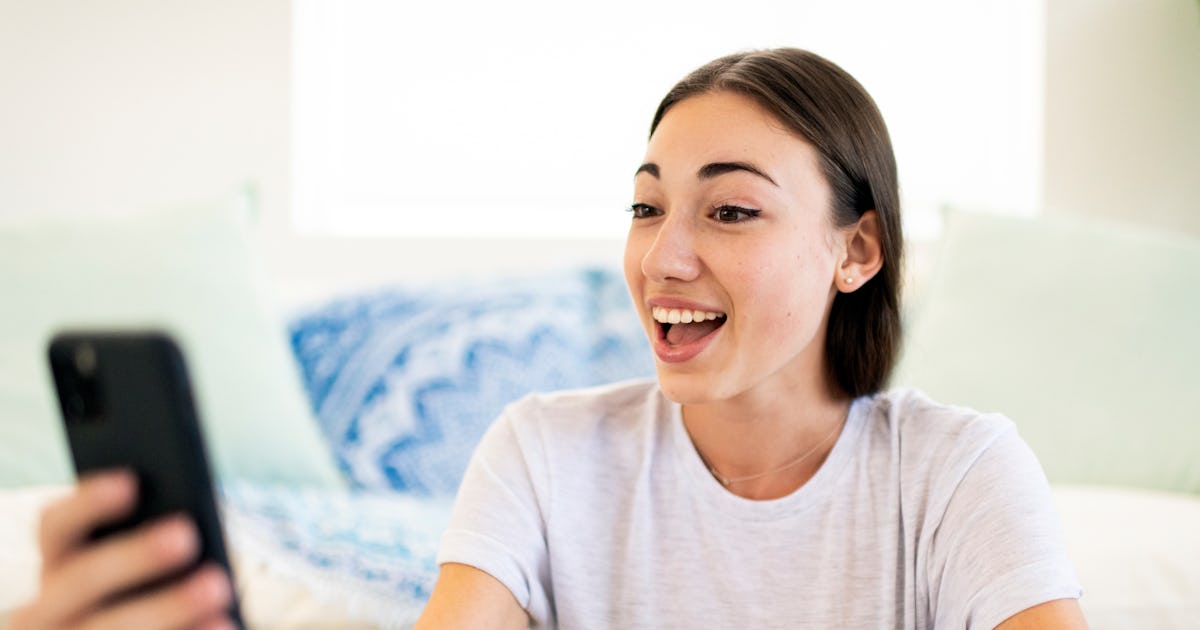 8 Video Chat Apps To Use With Your Friends For An Easy Way To Connect