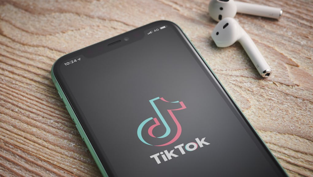 Tiktok Keeps Crashing How To Fix And Troubleshoot The App Tiktok Keeps Crashing How To Fix And Troubleshoot The App