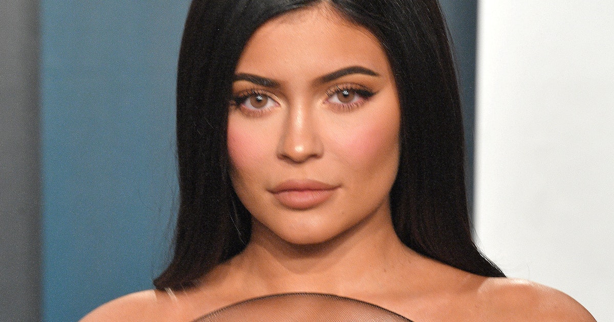 Kylie Jenner S Photos Without Makeup Showcase All Her Natural Freckles