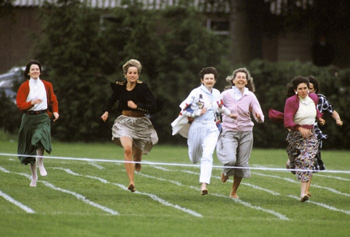 A resurfaced video of Princess Diana running with other moms in 1991 is making people emotional.