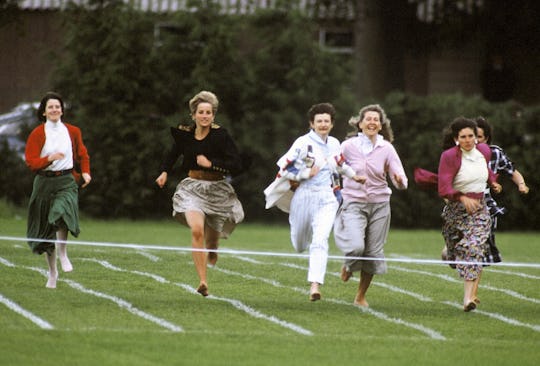 A resurfaced video of Princess Diana running with other moms in 1991 is making people emotional.