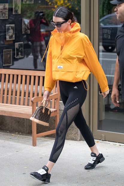 How To Style Lululemon Leggings According To Celebrities How To Style Lululemon Leggings According To Celebrities
