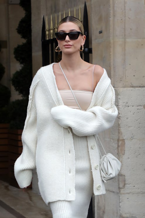 Hailey Baldwin often rocks a bun hairstyle and quarantine has been no exception.