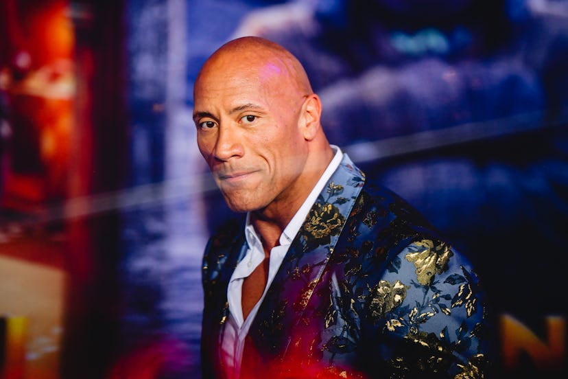 Elizabeth Warren, The Rock Superfan, Has A Quarantine Movie Suggestion 