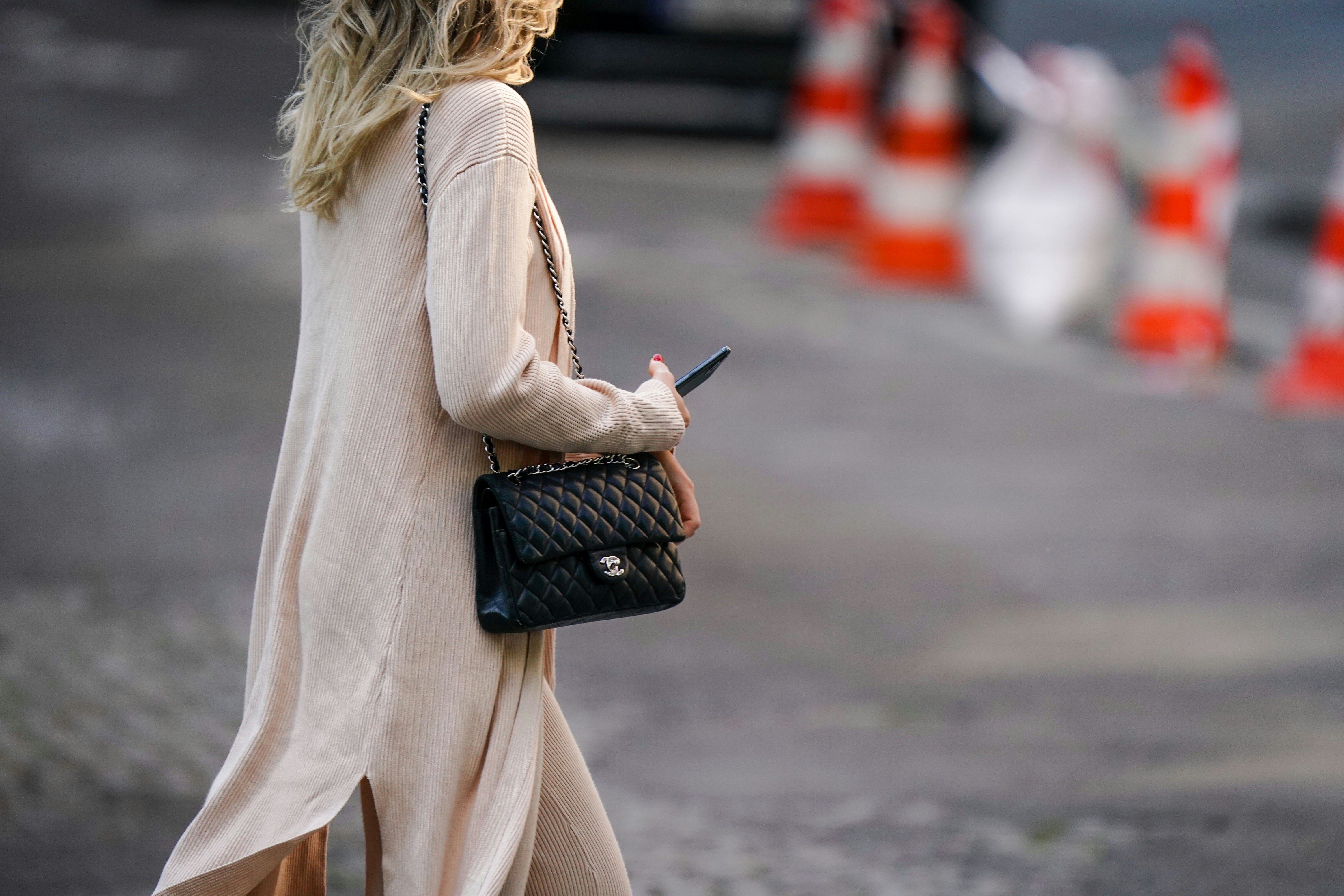 Chanels 10000 Handbags May Become Even Pricier in September  Bloomberg