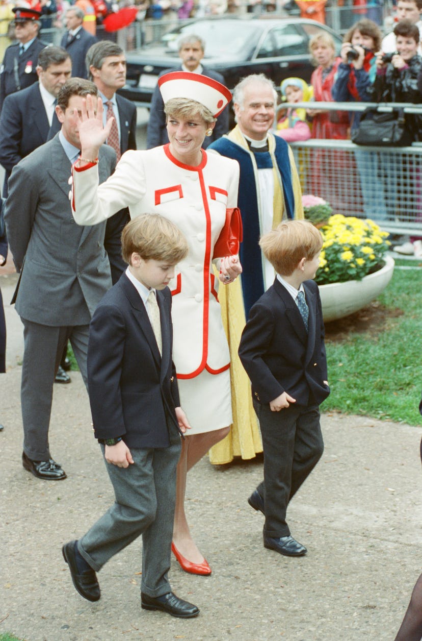 The princes wore suits to Easter services in 1991.