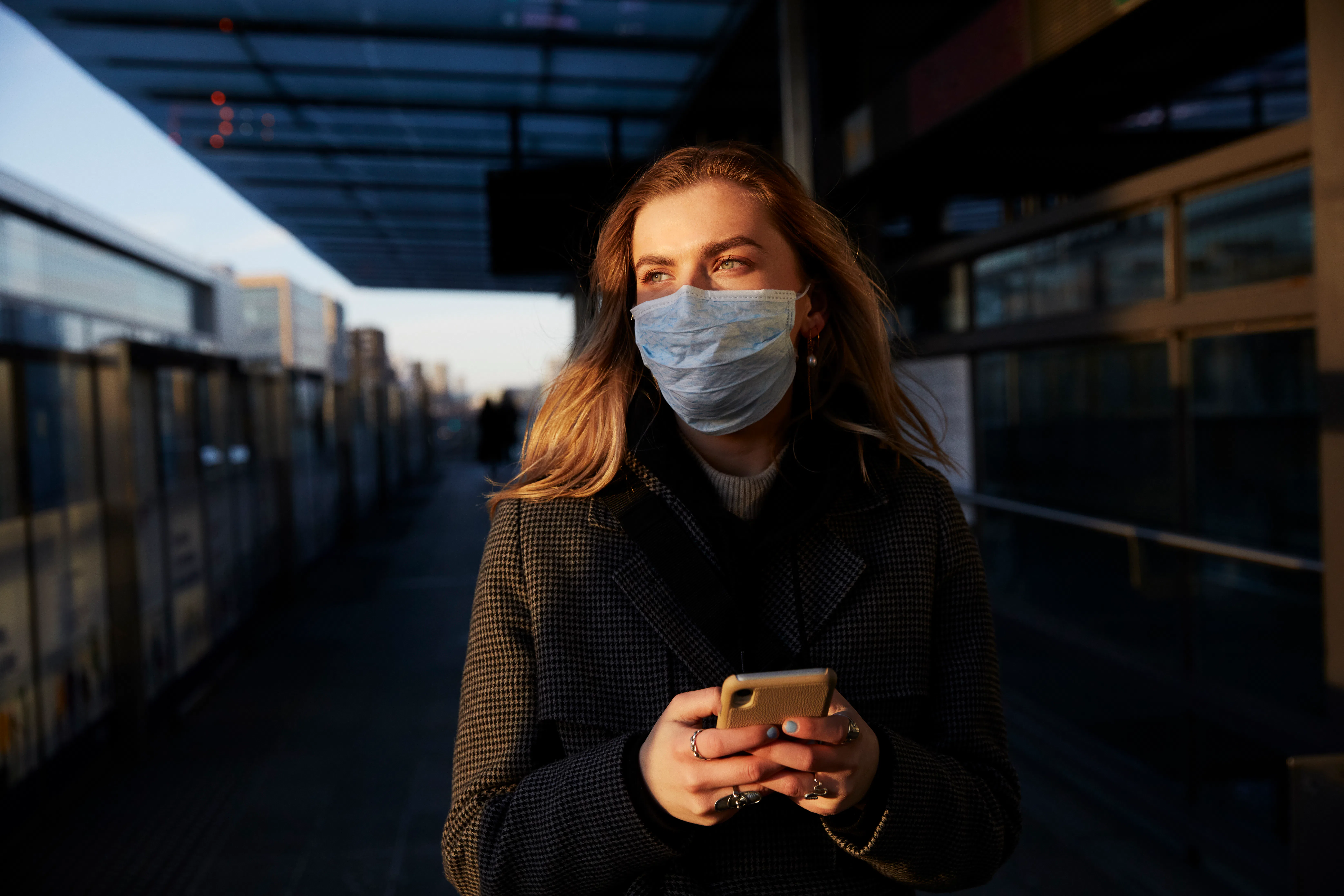 The Best Way To Wear A Face Mask To Protect Against Coronavirus