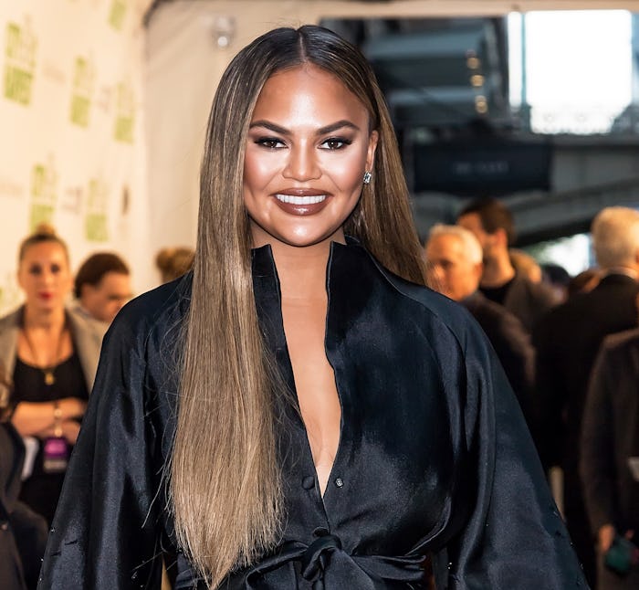 Chrissy Teigen revealed on Twitter that she's getting her breast implants removed after regretting t...