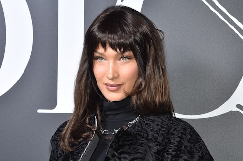 Bella Hadid's new bob with bangs is the epitome of '90s hair