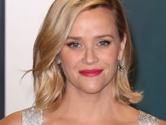 Reese Witherspoon hits the red carpet.