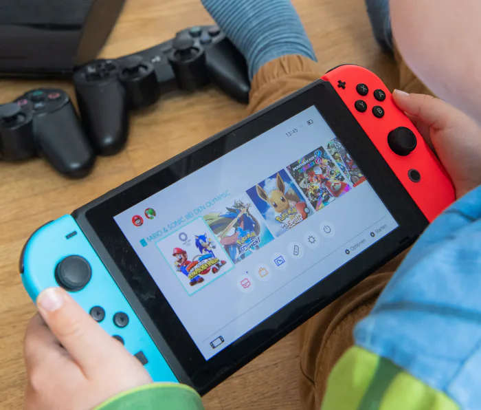 3 best Nintendo Switch controllers for small hands