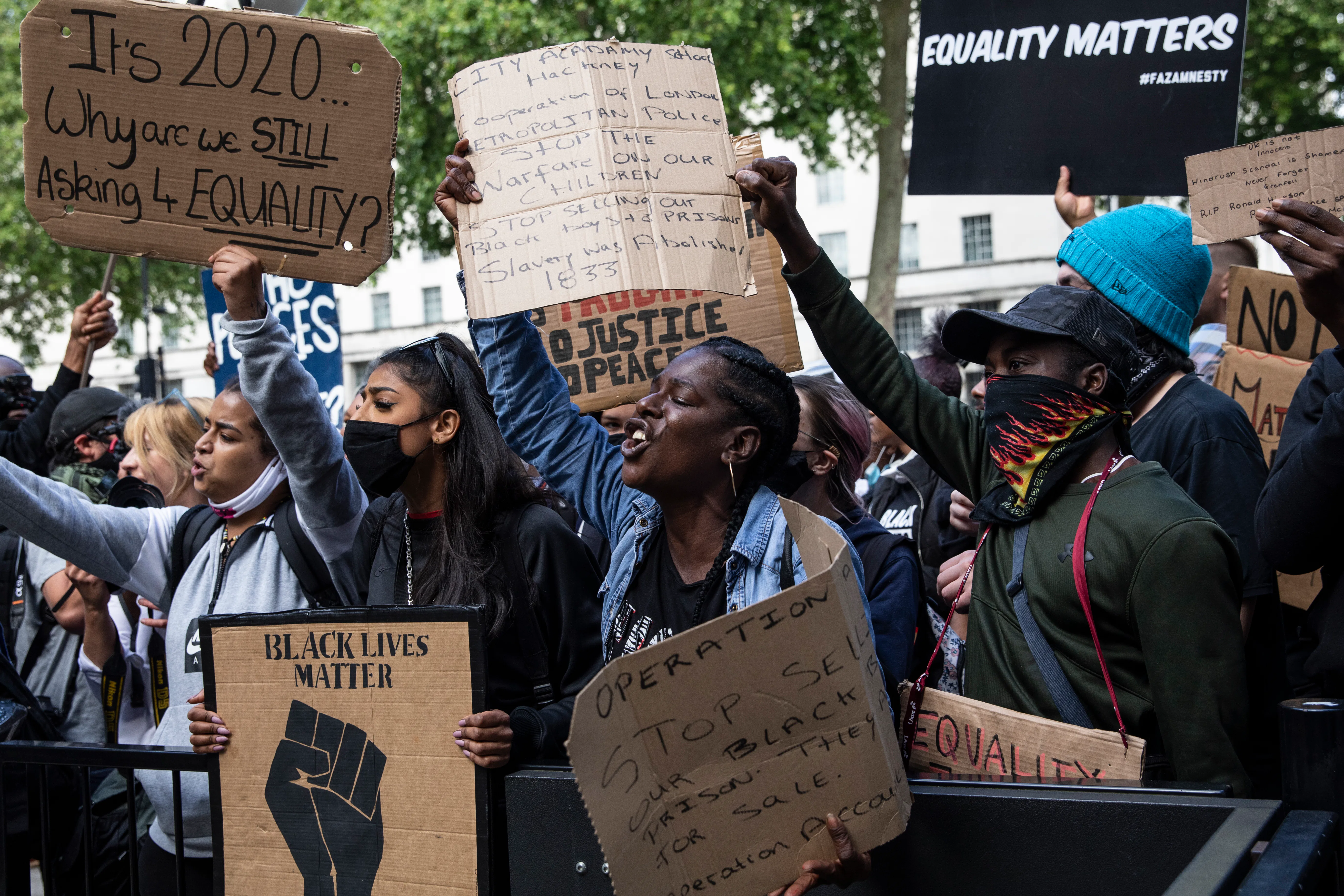 Experts agree: Rubber bullets should not be used in crowd control