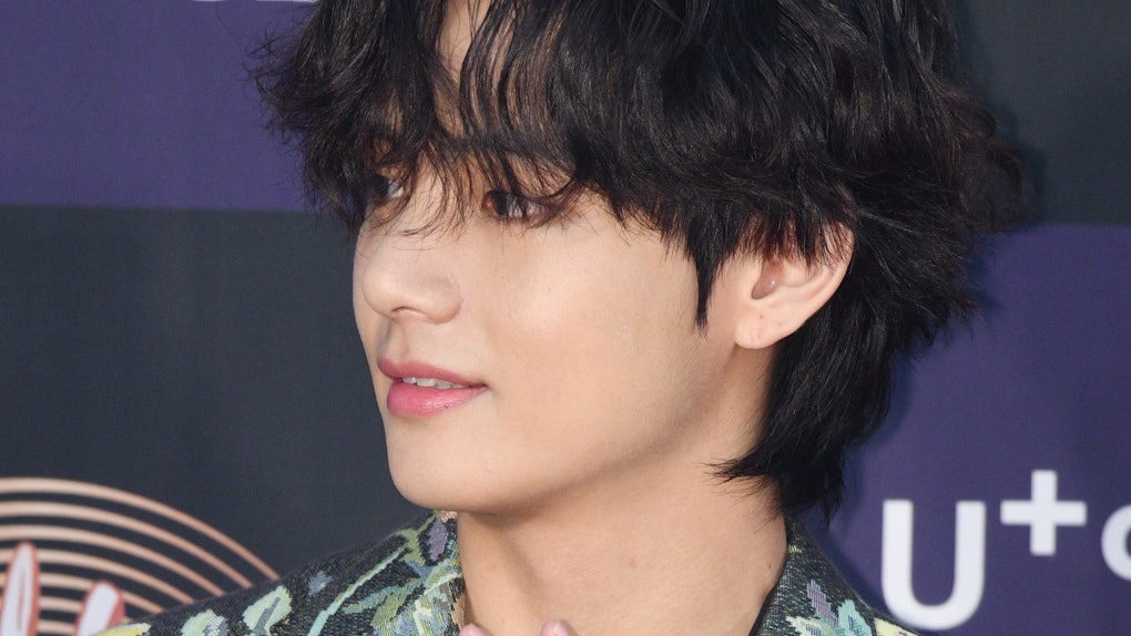 Bts V Teased A New Solo Song The Lyrics Will Make You Emotional