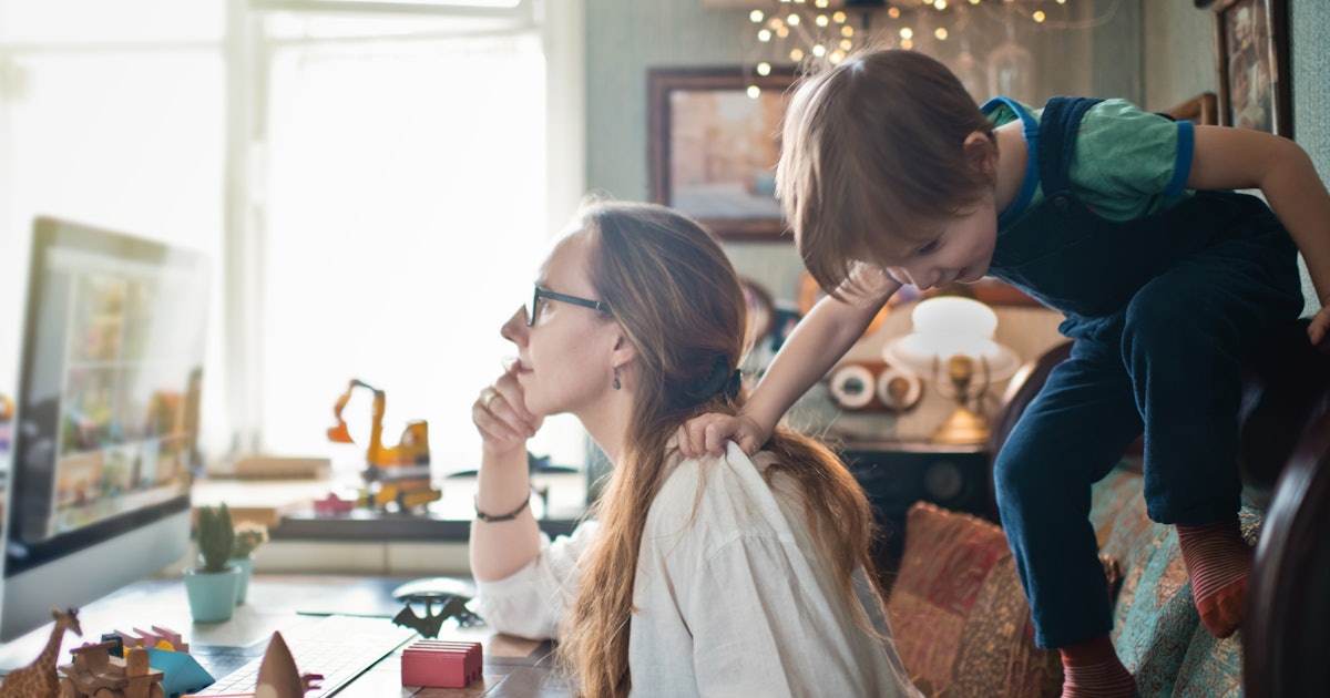 12 Memes That Sum Up The Struggle For Parents This Summer