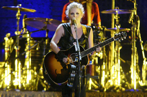 Natalie Maines explains the truth behind "Tights On My Boat"