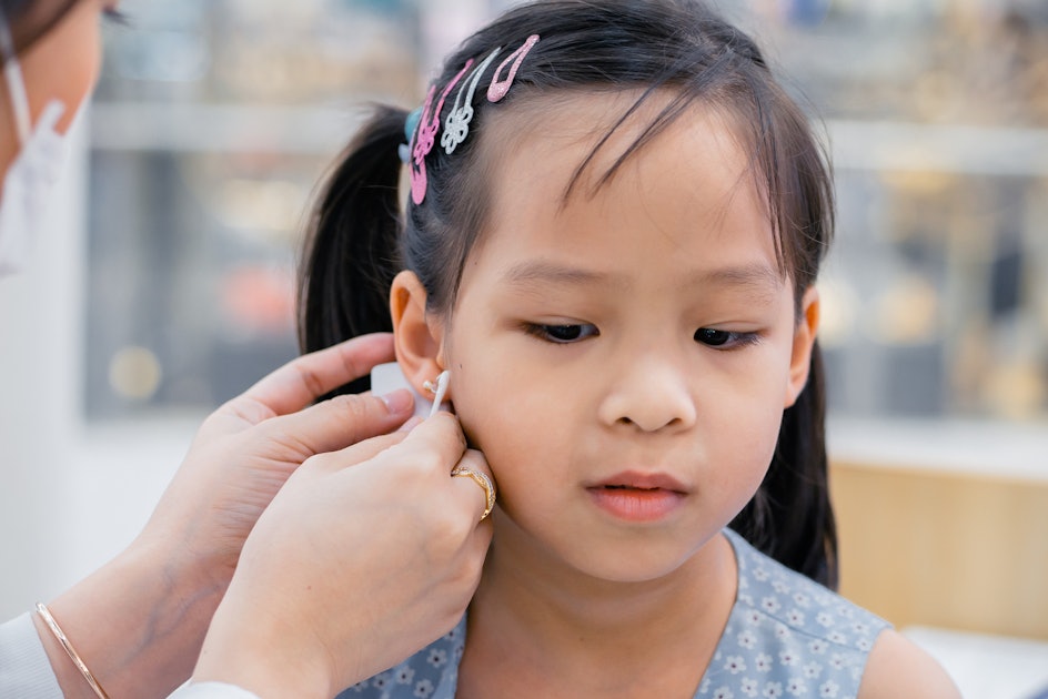 What Doctors Want You To Know About Getting Your Kid's Ears Pierced