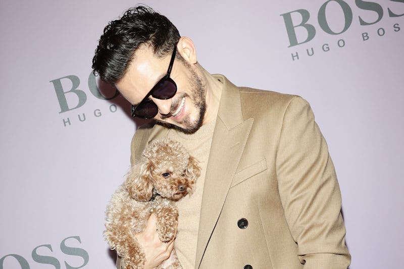 Orlando Bloom honors his late dog Mighty with a touching tattoo.